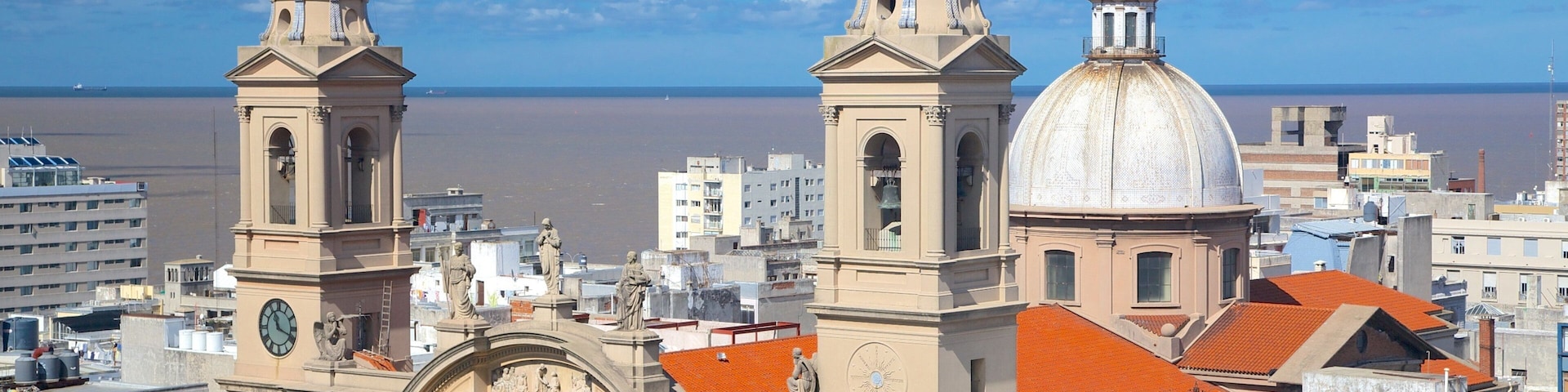 Montevideo Cathedral which includes a church or cathedral, a city and religious aspects