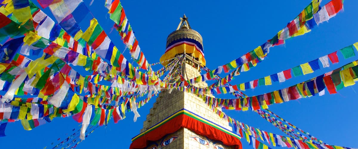 Boudhanath showing a temple or place of worship