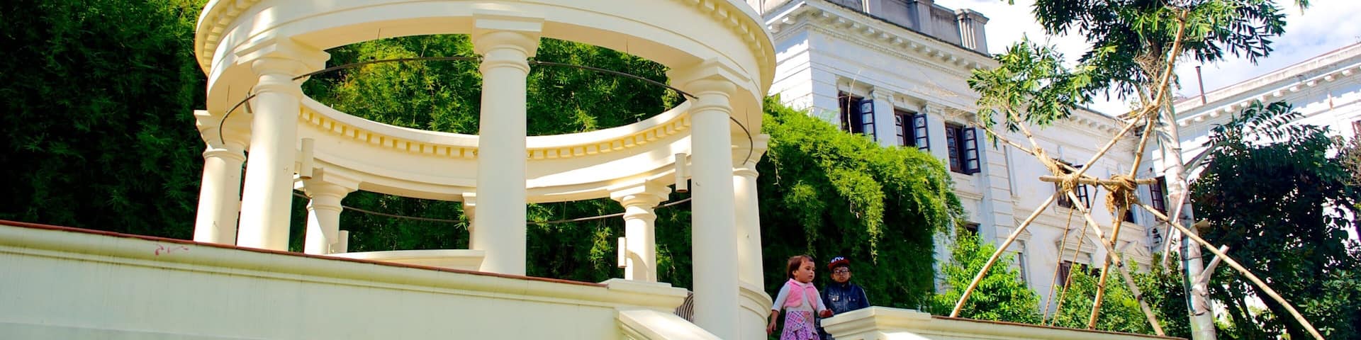 Garden of Dreams featuring heritage elements