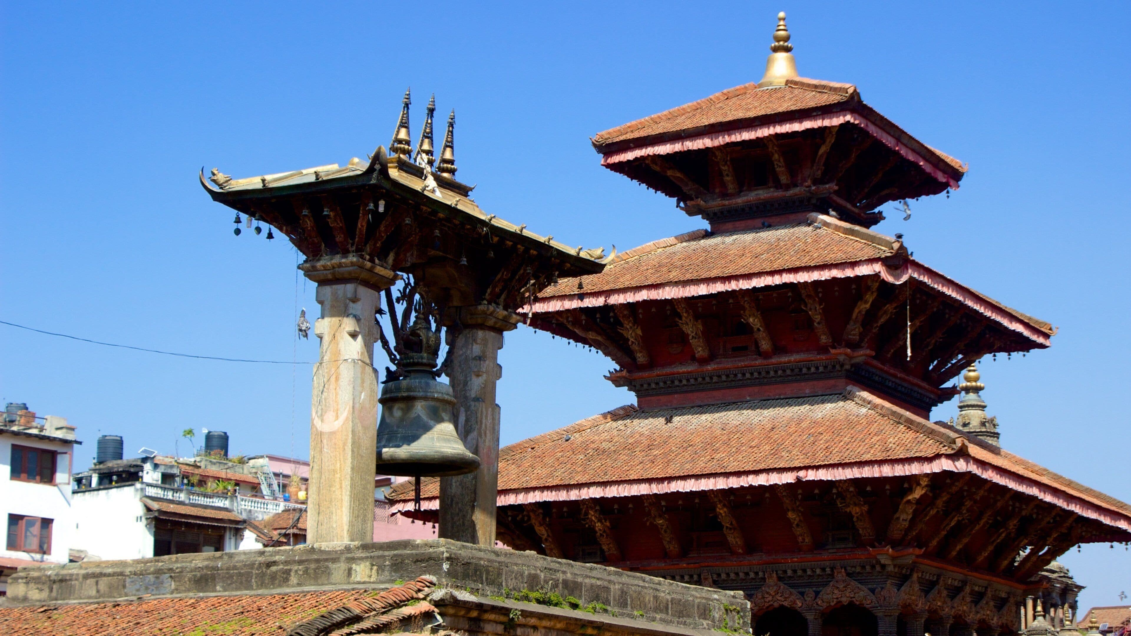 Plaza Durbar de Patan que incluye un templo o lugar de culto