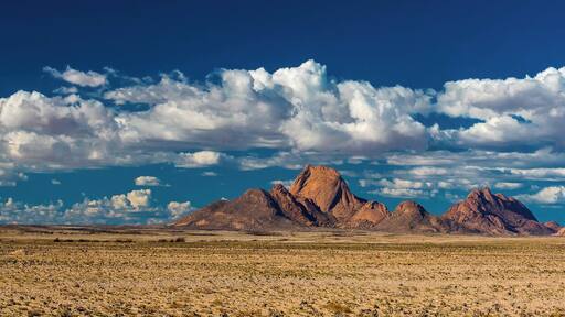 Approaching Spitzkoppe in Namibia´s Damaraland. Great camping spot after lots of miles of nothingness.