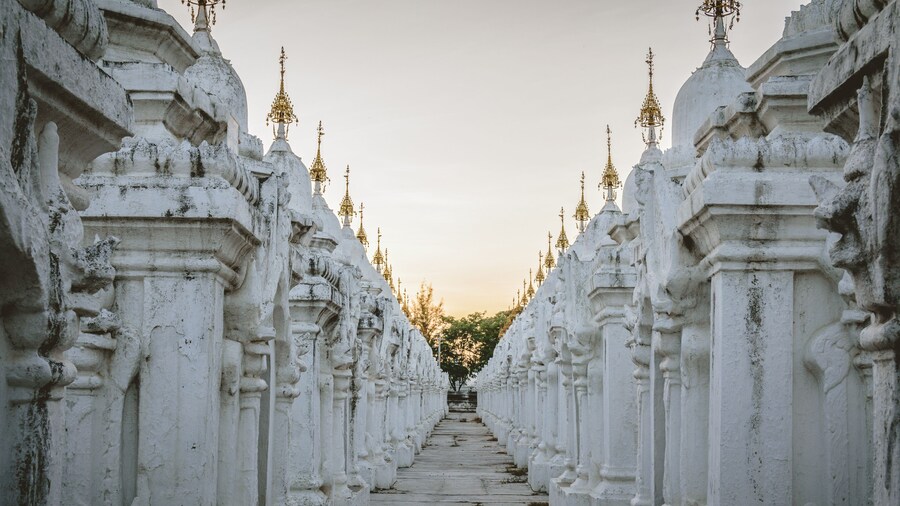 Chùa Kuthodaw