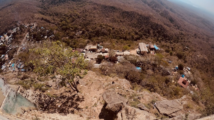 #MountPopa#Lifeatexpedia#Monkeymountain#Oasis
If you see the monkey Like I do 🙈🐵🙉🐒.
