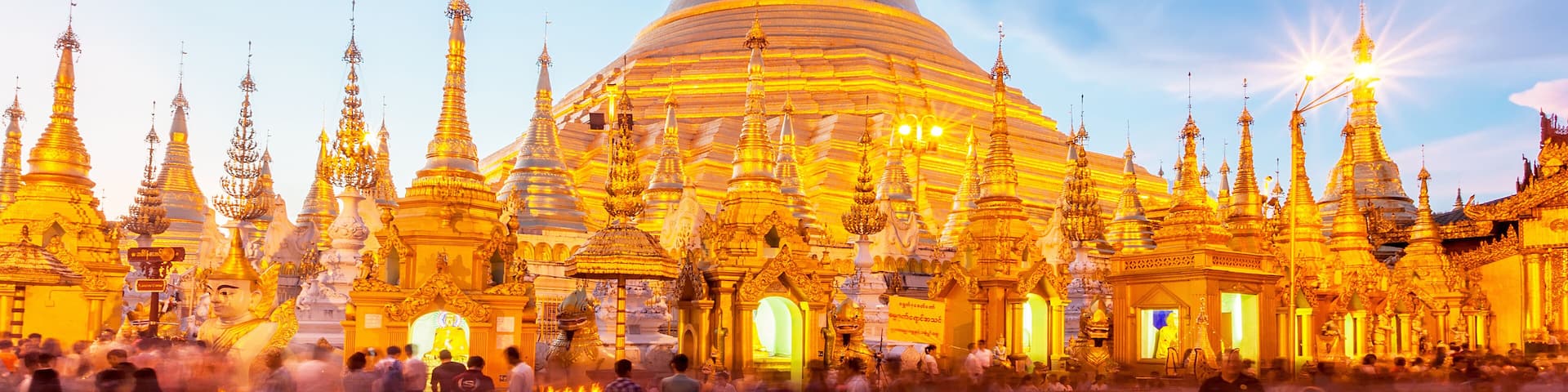 Shwedagon pagoda in Yagon, Myanmar
