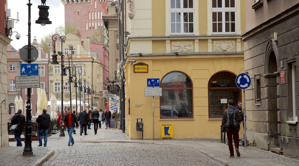 Stary Rynek mostrando escenas urbanas