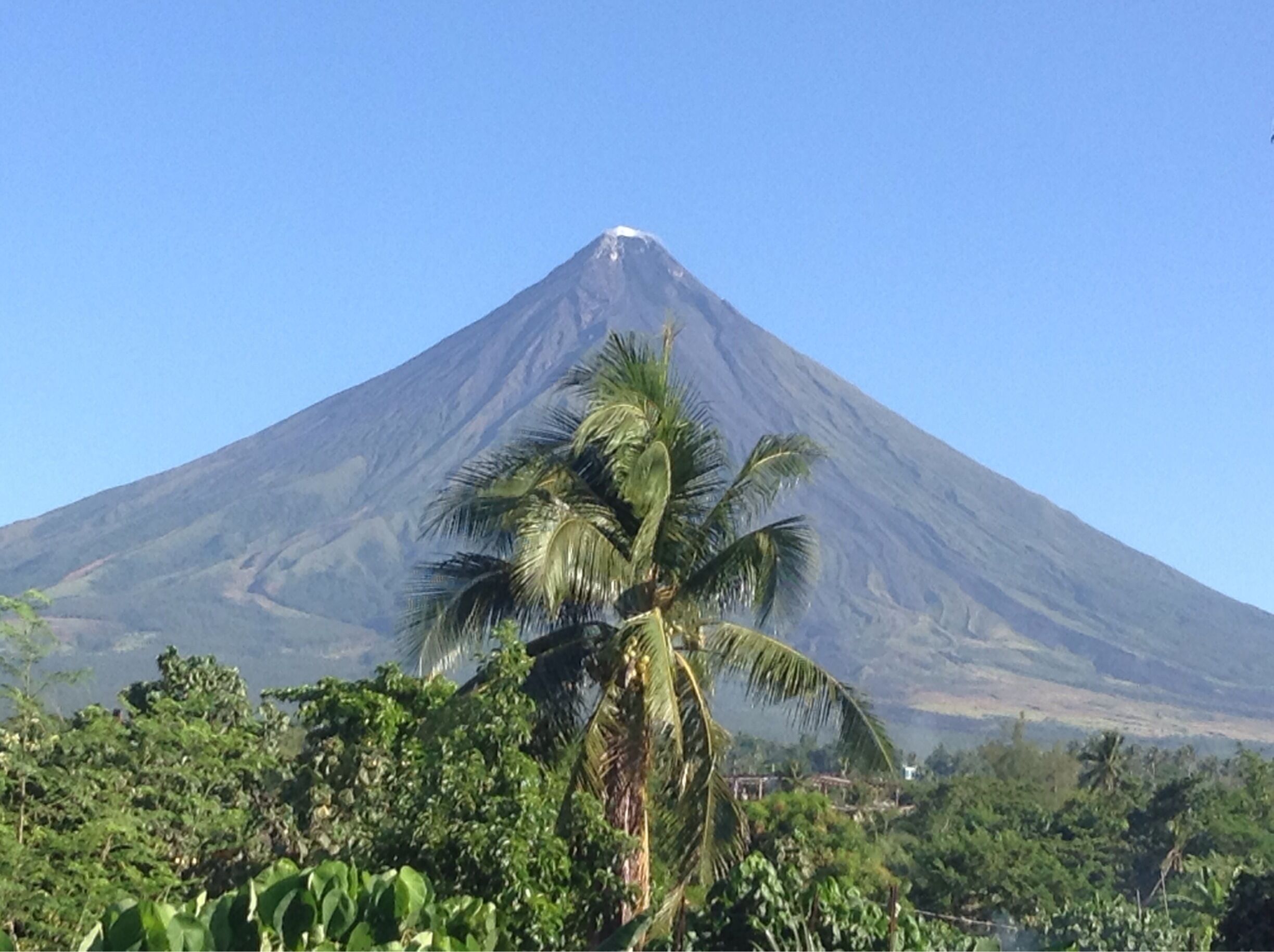 So majestic standing alone with a perfect cone. She is worth to be called the majestic queen of Philippine volcanoes Mayon Volcano
