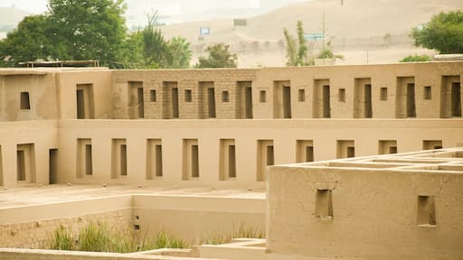 Pachacamac montrant scènes tranquilles et patrimoine historique