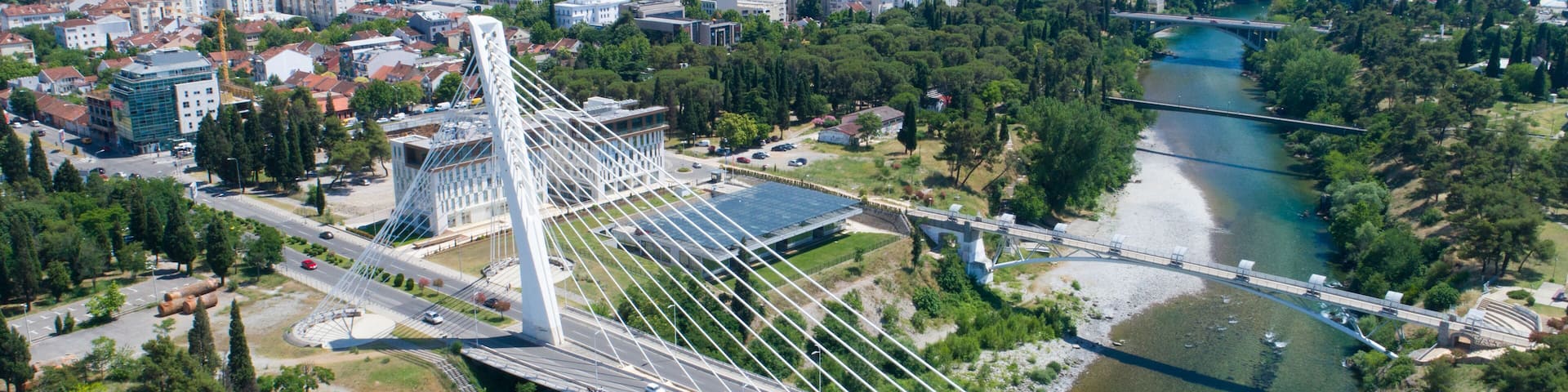 aerial view of Millennium bridge over Moraca river in Podgorica, Shutterstock ID 751491127, Purchase Order: SP-1996, Order Number: SP-1996 Go Guides, Client/Licensee: Hotels.com, Other: Supattra Laore