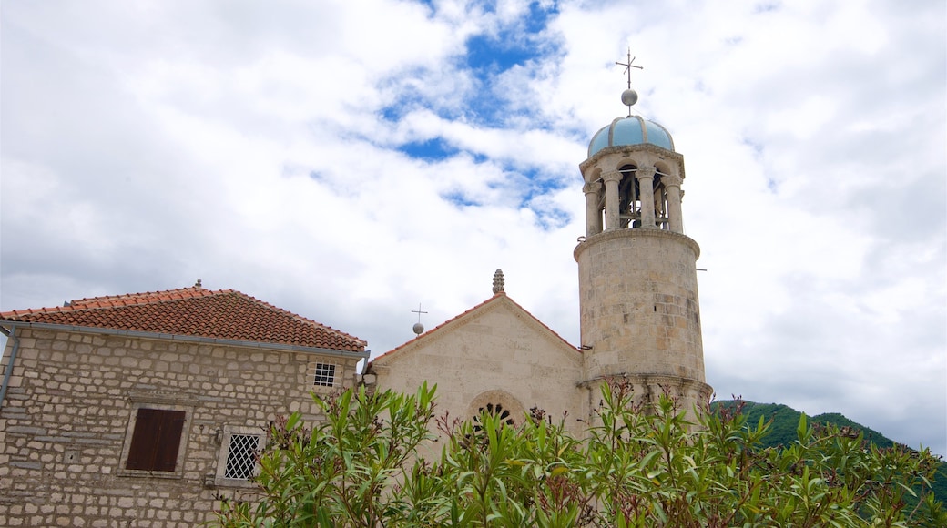 Gospa od Ć krpjela featuring kirkko tai katedraali