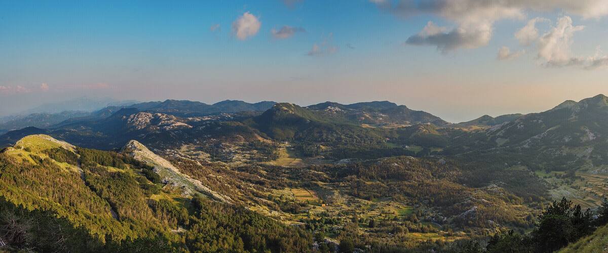 Enjoy the pleasure of finding the clouds