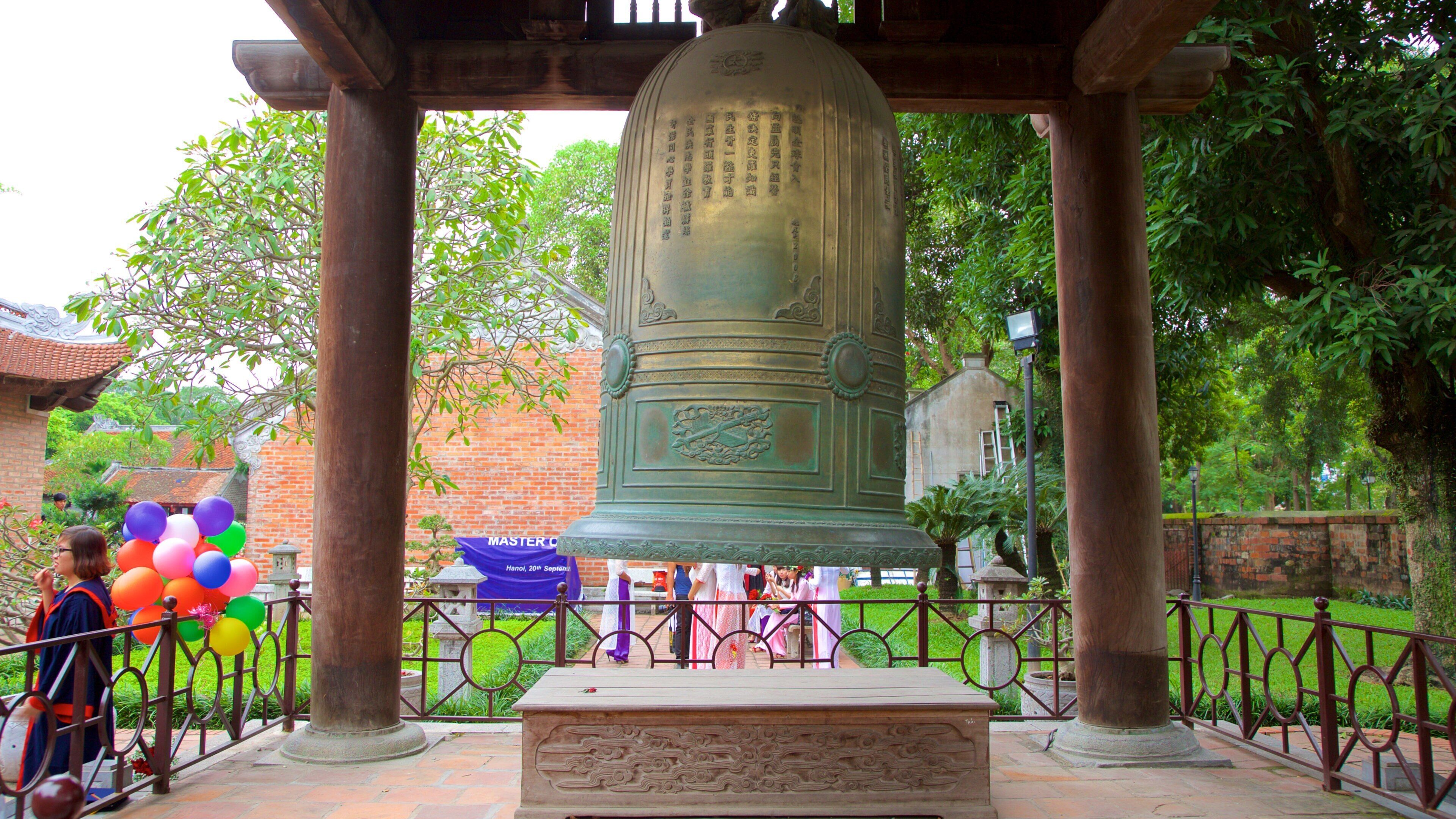 Temple of Literature which includes a temple or place of worship