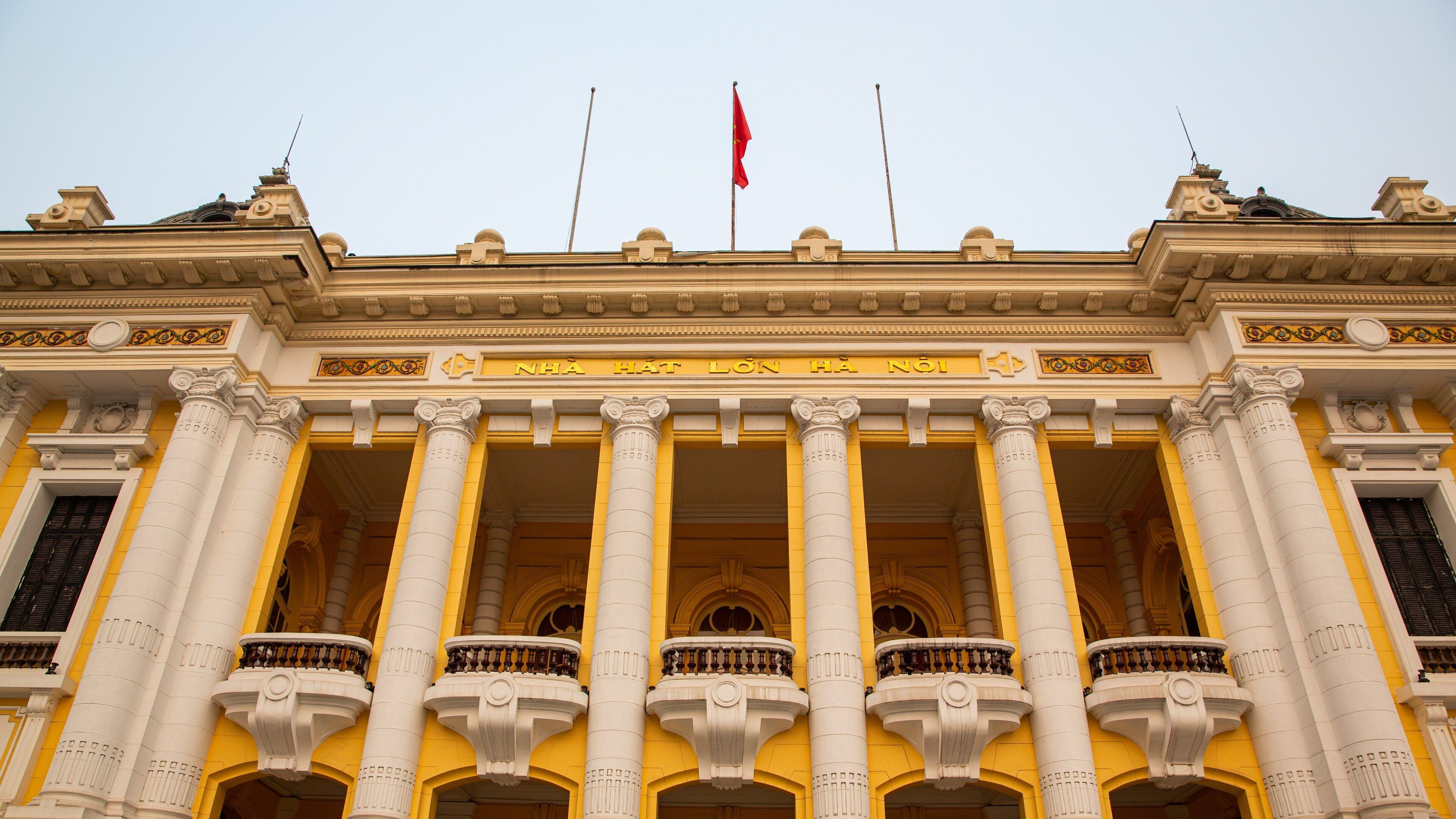 Hanoi Opera House featuring heritage architecture