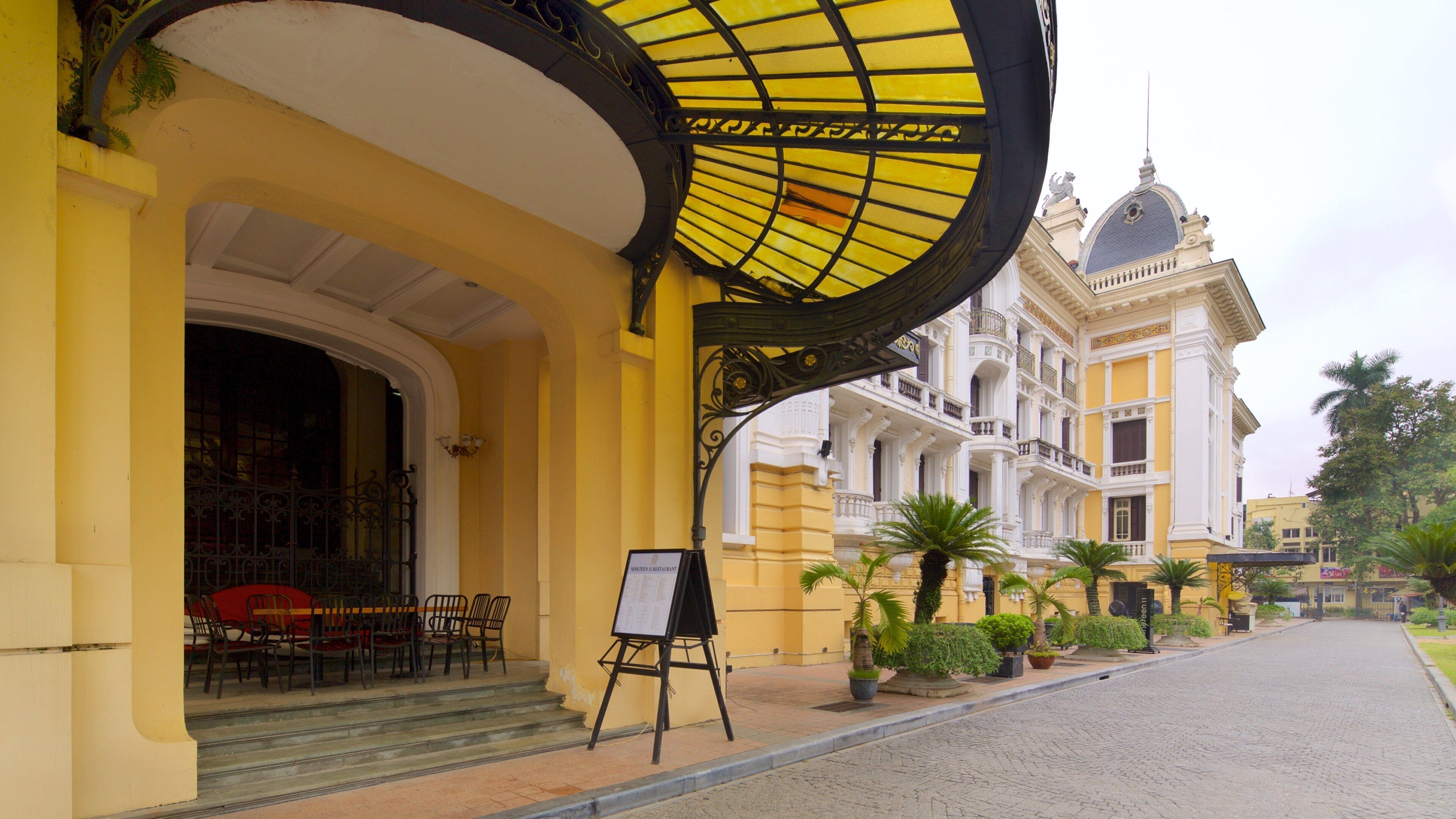 Hanoi Opera House featuring heritage architecture