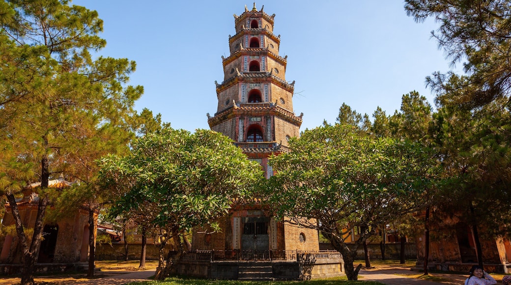 Thien Mu Pagoda featuring heritage architecture