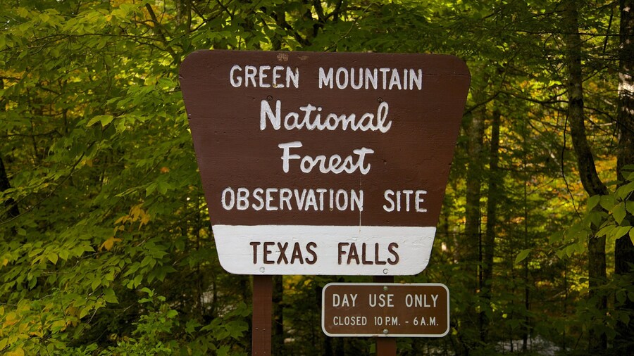 Green Mountain National Forest which includes forests and signage