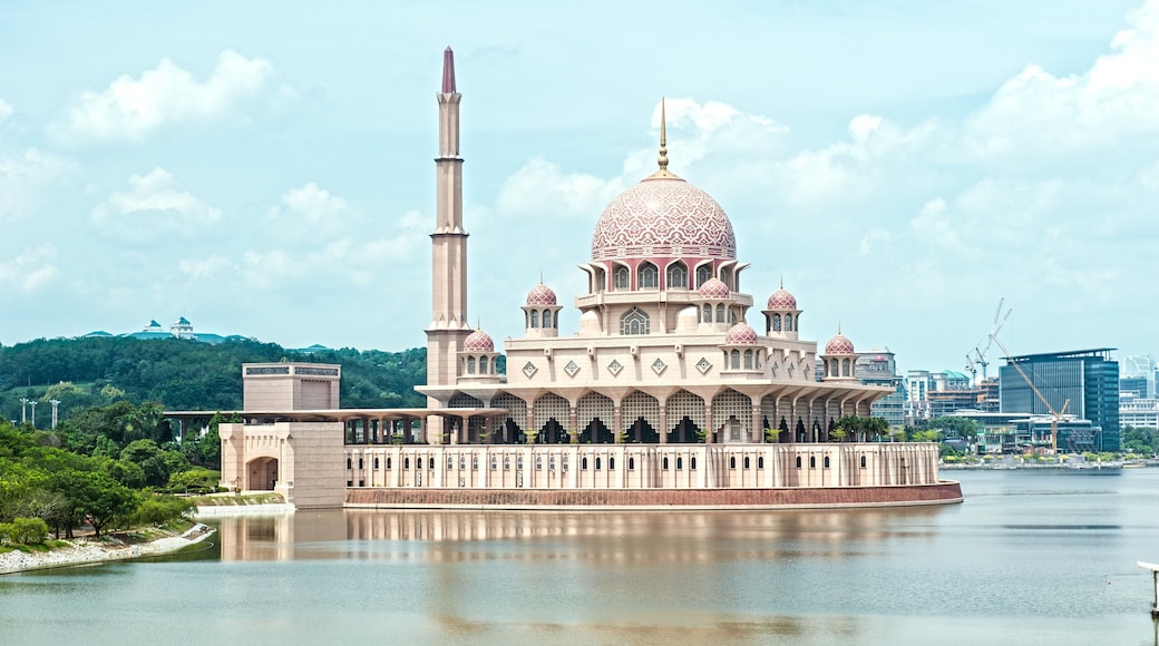 Putra Mosque which includes heritage architecture, a mosque and a bay or harbor