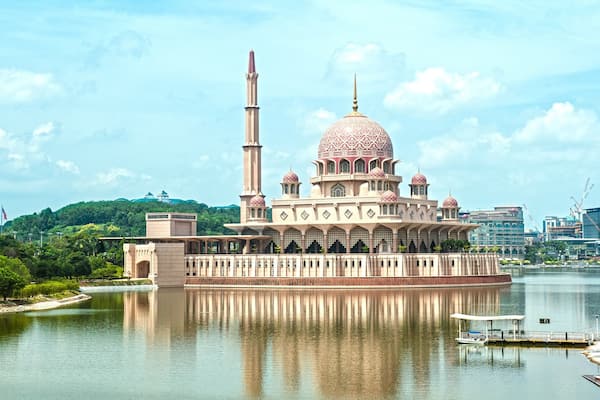 Putra Mosque showing a bay or harbor, heritage architecture and a mosque