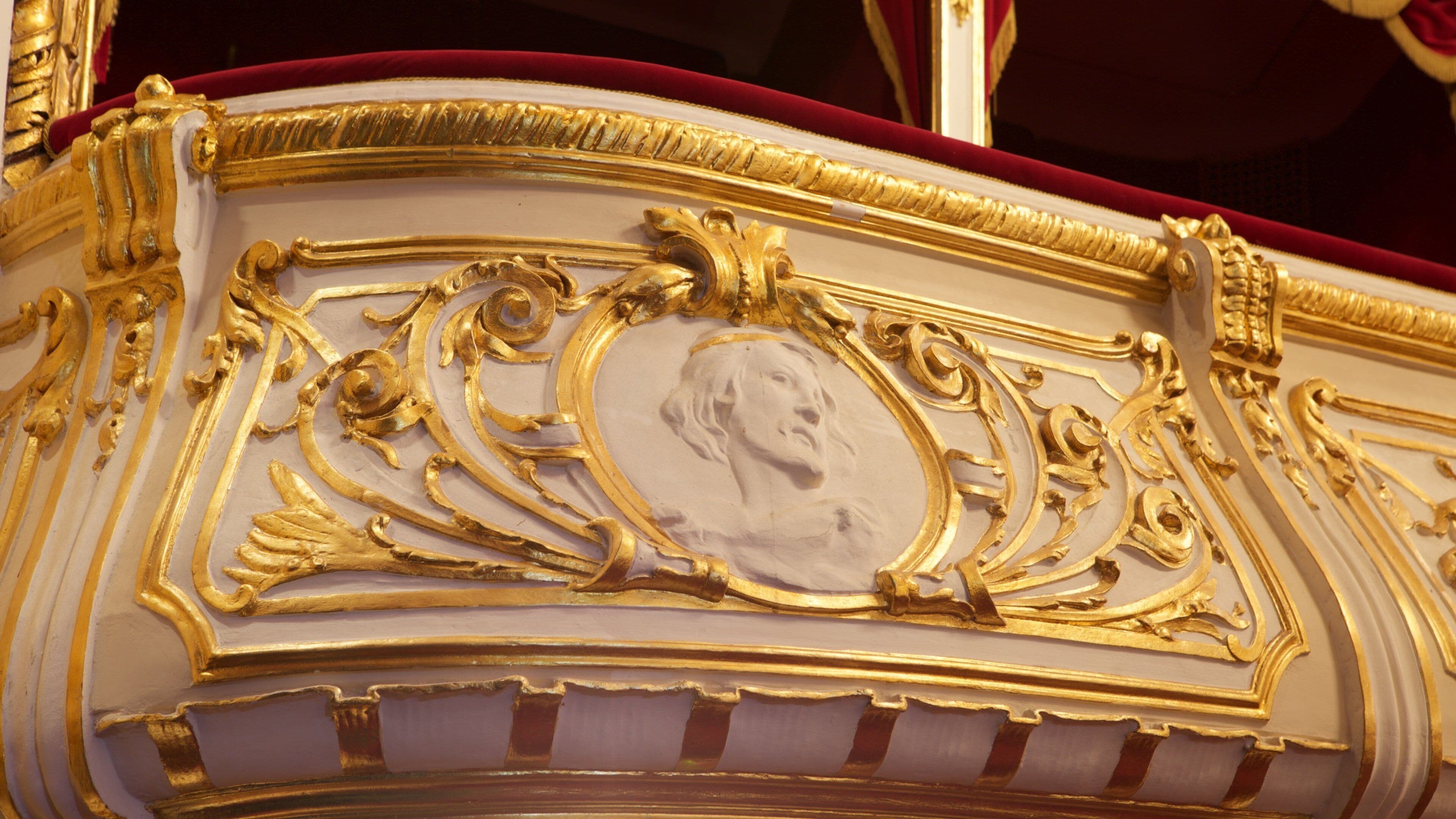 State Theatre which includes theater scenes and interior views