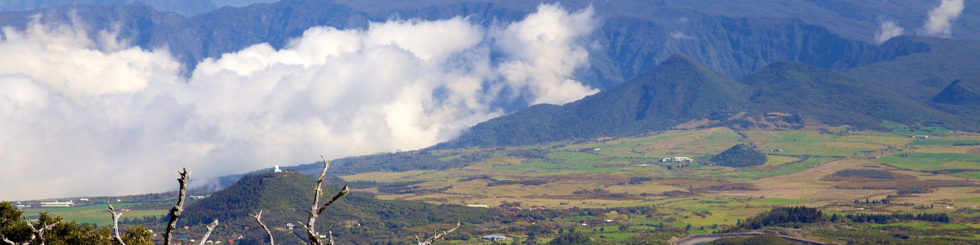 Piton de la Fournaise featuring tranquil scenes and landscape views