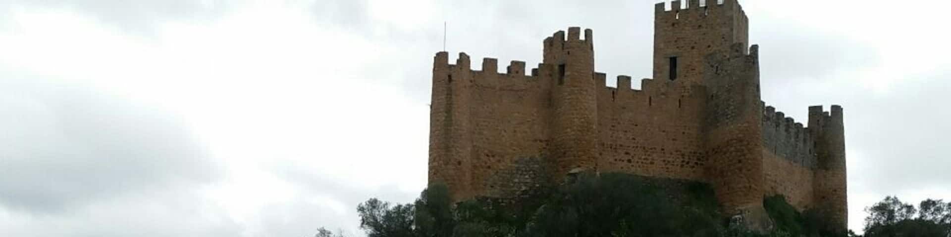 Castelo Português em pleno Rio Tejo
