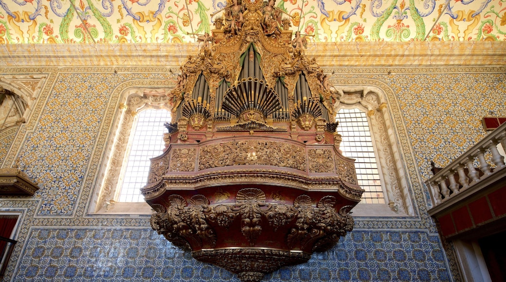 Coimbra University toont historisch erfgoed en interieur