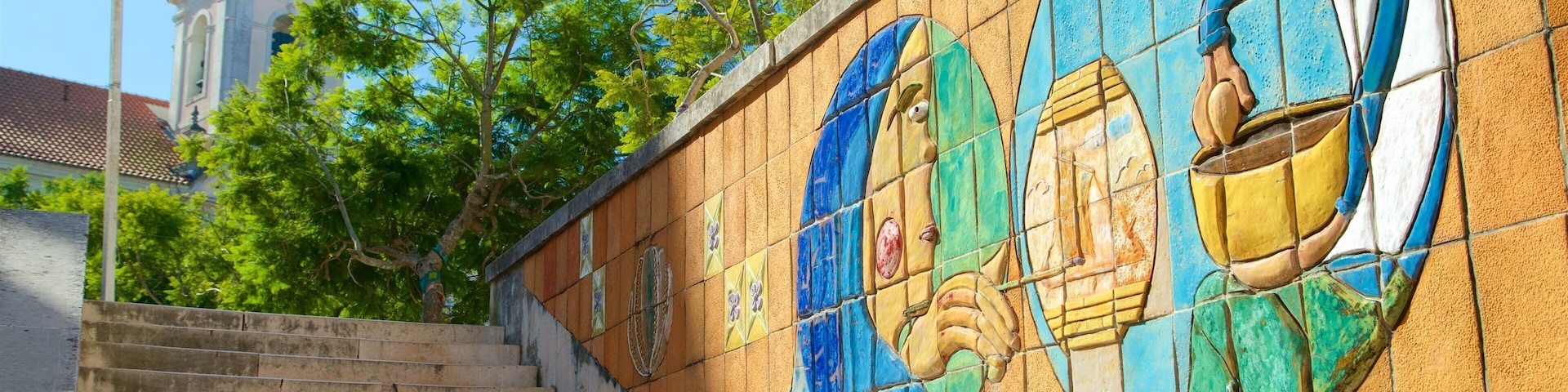 Praça da República que inclui arte ao ar livre