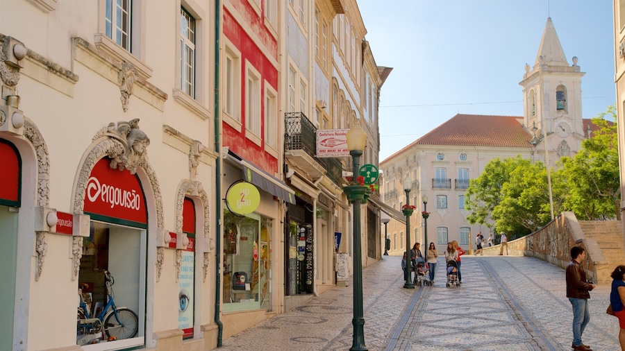 Praça da Republica y también un grupo pequeño de personas