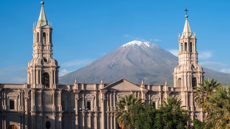 Volcano El Misti overlooks the city Arequipa in southern Peru