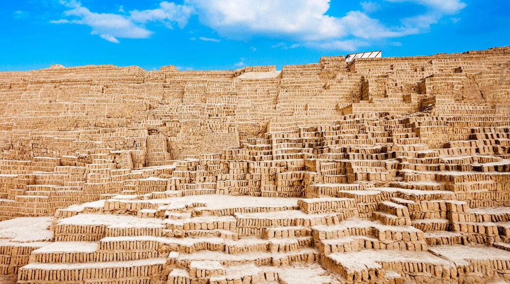 Huaca Pucllana, Lima