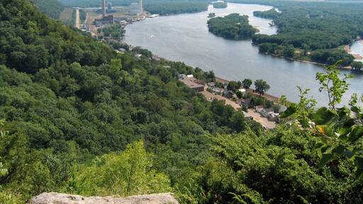 The Mississippi River headed downstream from high atop the wisconsin bluffs.
