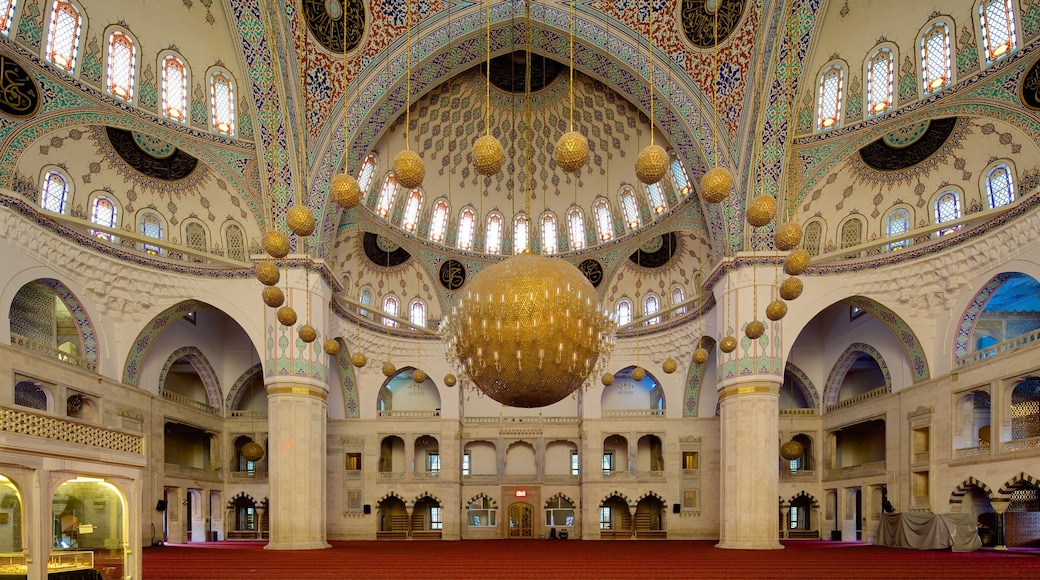 Kocatepe Mosque which includes religious elements, interior views and heritage architecture