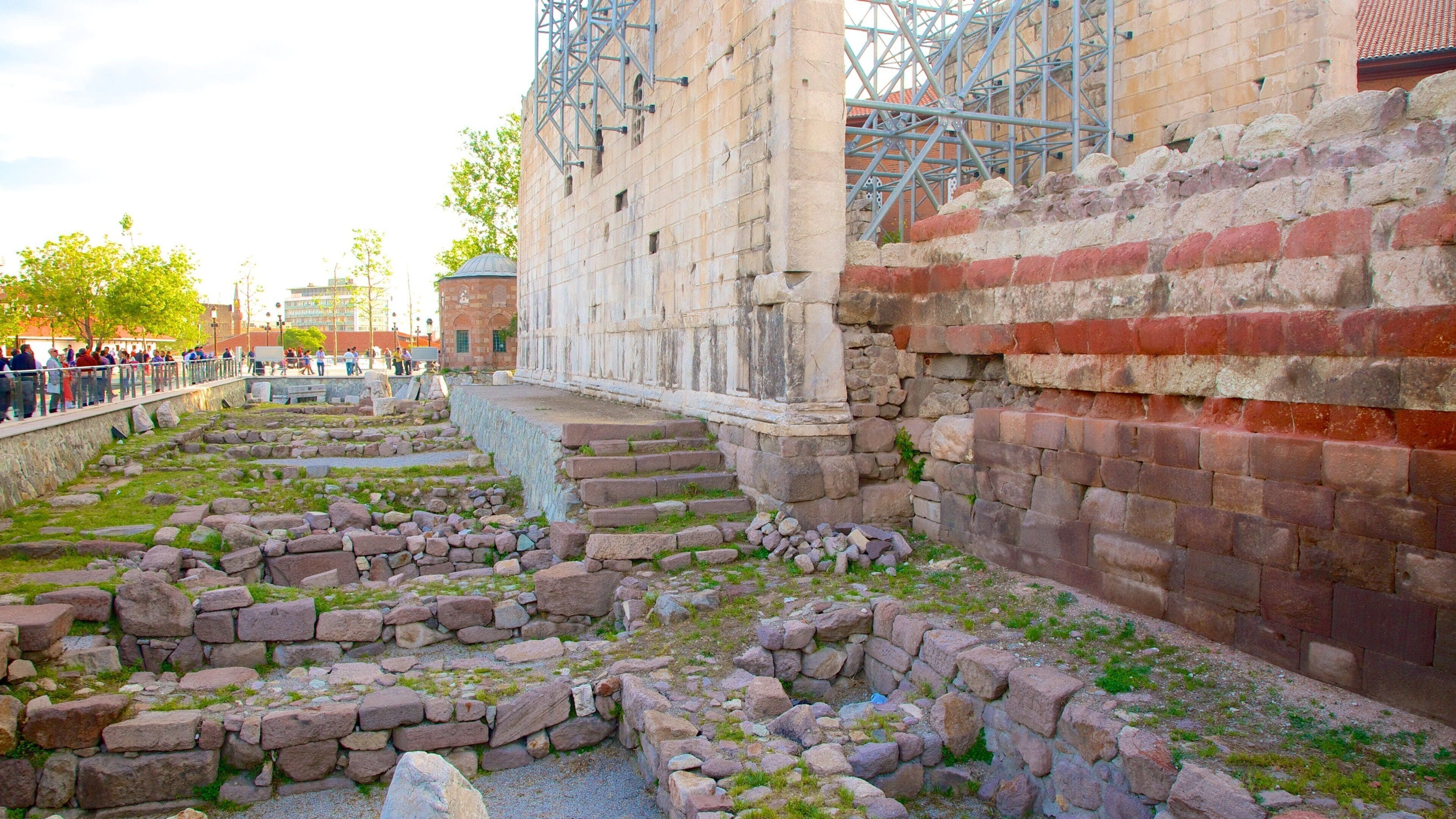 Monumentum Ancyranum featuring a ruin