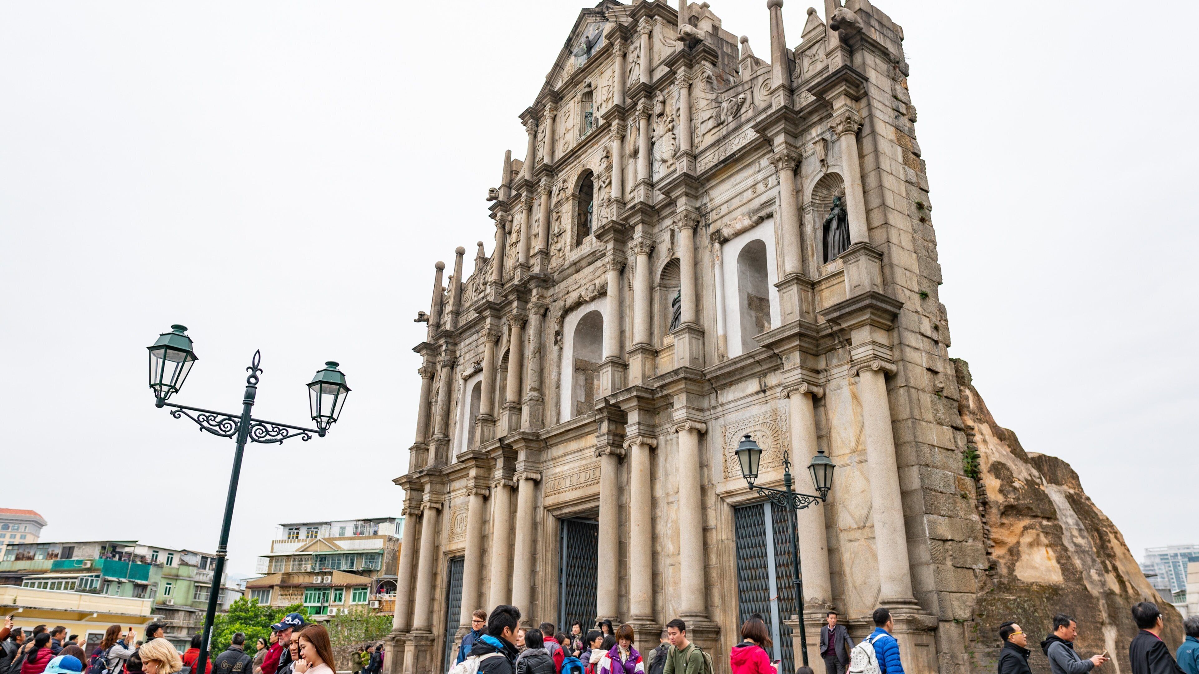 Ruins of St. Paul\'s Cathedral showing building ruins and heritage elements