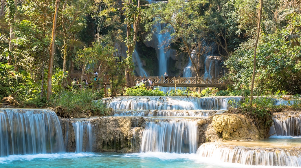 Kuang Si-watervallen