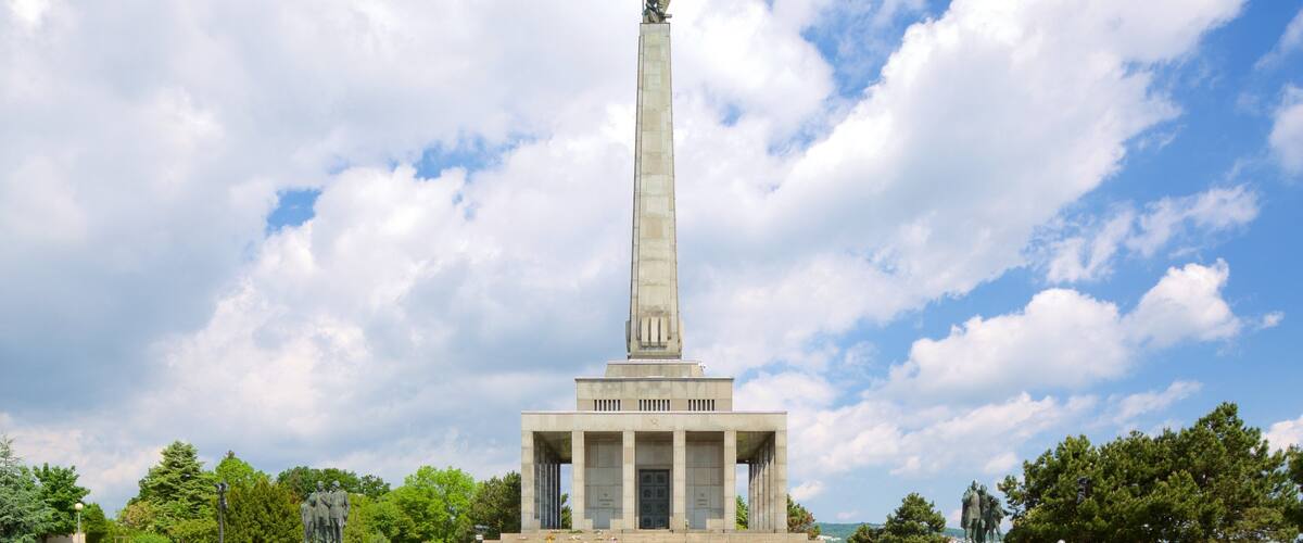 Slavin Monument which includes a monument and a garden