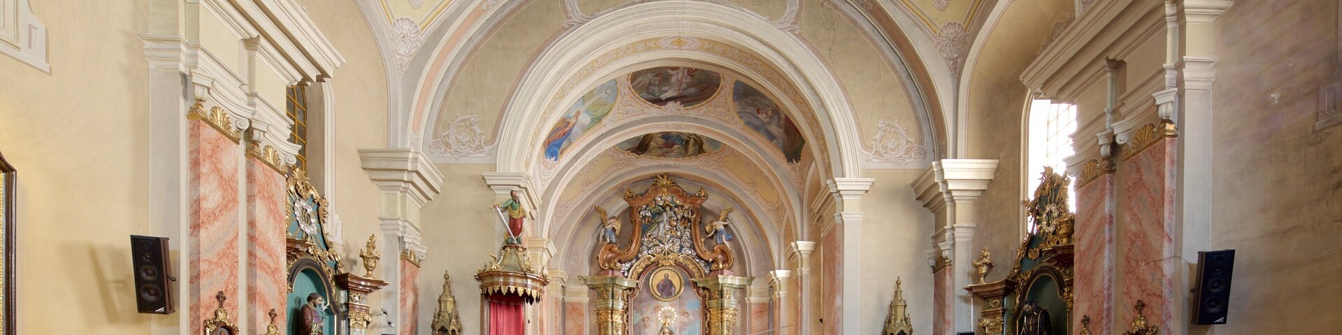 Marianske Namestie showing a church or cathedral, religious elements and interior views