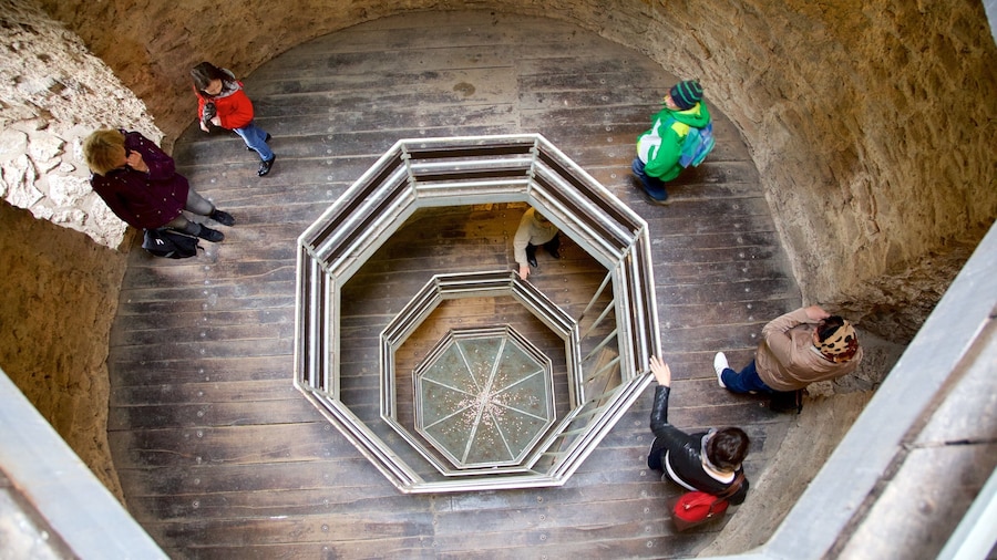 Castillo de Spissky que incluye castillo o palacio, vista interna y elementos patrimoniales