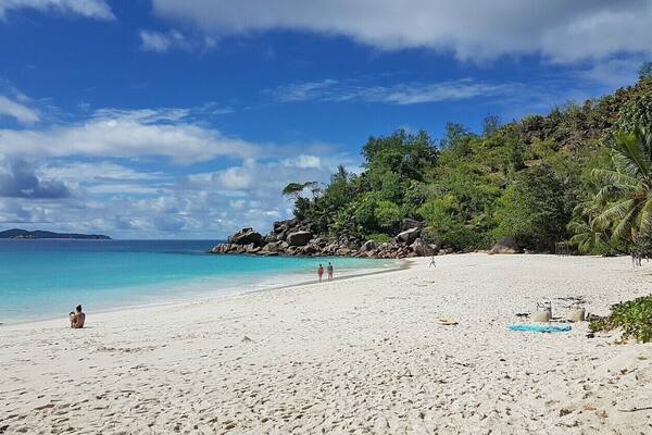You can take the bus to the end of the road, walk through the huge five star resort, head to the golf course and then hike up and down the trail for 30 minutes until you reach this hidden, gorgeous beach. It's worth the adventure!
Definitely one of the top 3 beaches I saw in Seychelles and that says a lot since there are incredible beaches everywhere!
#seychelles #beautifulbeach #amazing #tropicalparadise #paradise
