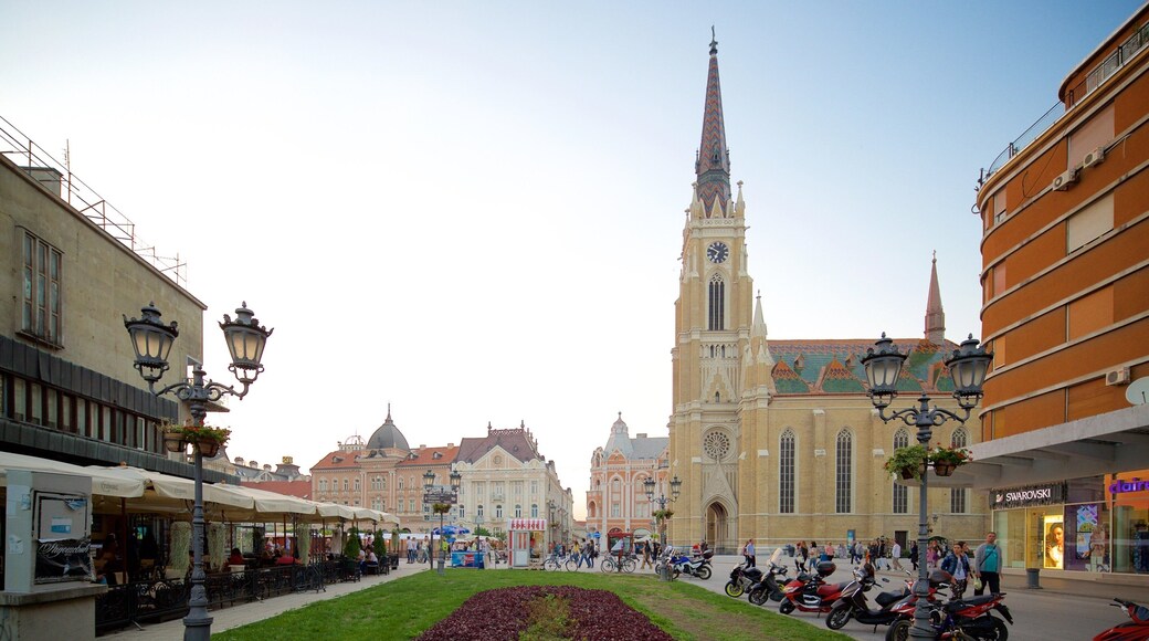 Church of the Virgin Mary showing street scenes, markets and heritage architecture