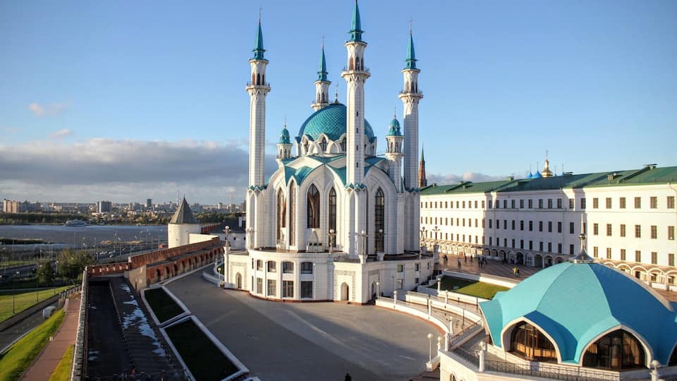 Just inside the Kazan's kremlin walls, you'll find this beautiful mosque.