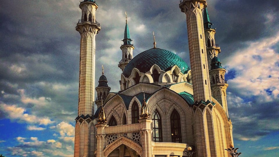 In my opinion the highlight of Kazan and definitely one of the most beautiful mosques that i have seen. Located in the impressive Kremlin of this very beautiful city this mosque is hard to miss ;)