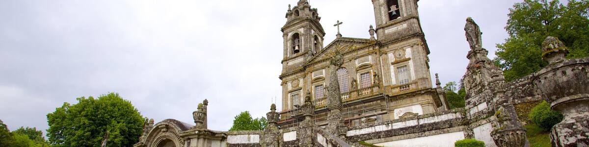 Bom Jesus do Monte featuring a church or cathedral and religious elements