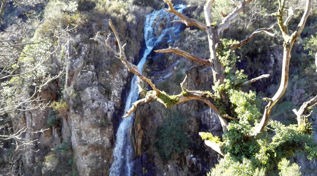 Great waterfall in Geres national park. Follow the hiking trails recommended by the tourism office. This trail took 3hours by foot.