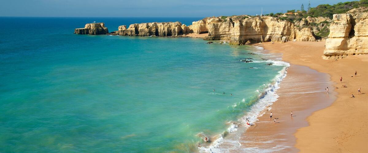 Spiaggia di Coelha caratteristiche di costa rocciosa, spiaggia sabbiosa e vista della costa