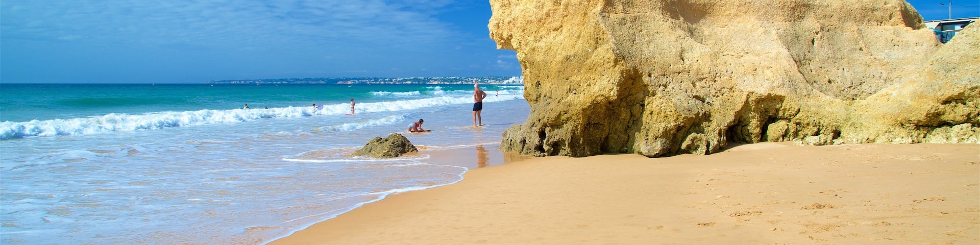 Gale Beach qui includes plage, vues littorales et cĂŽte rocheuse