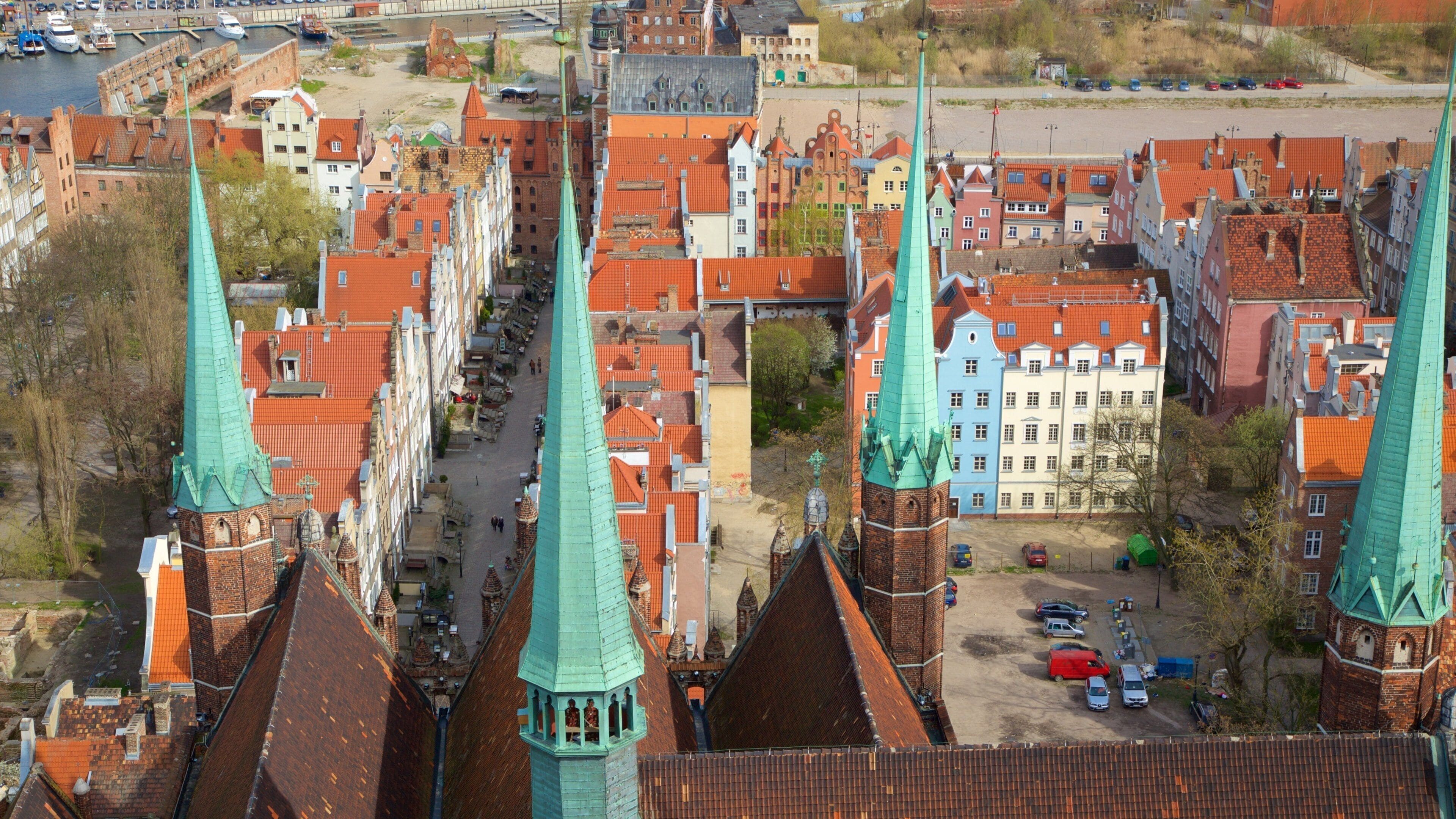 St. Mary\'s Church which includes a city