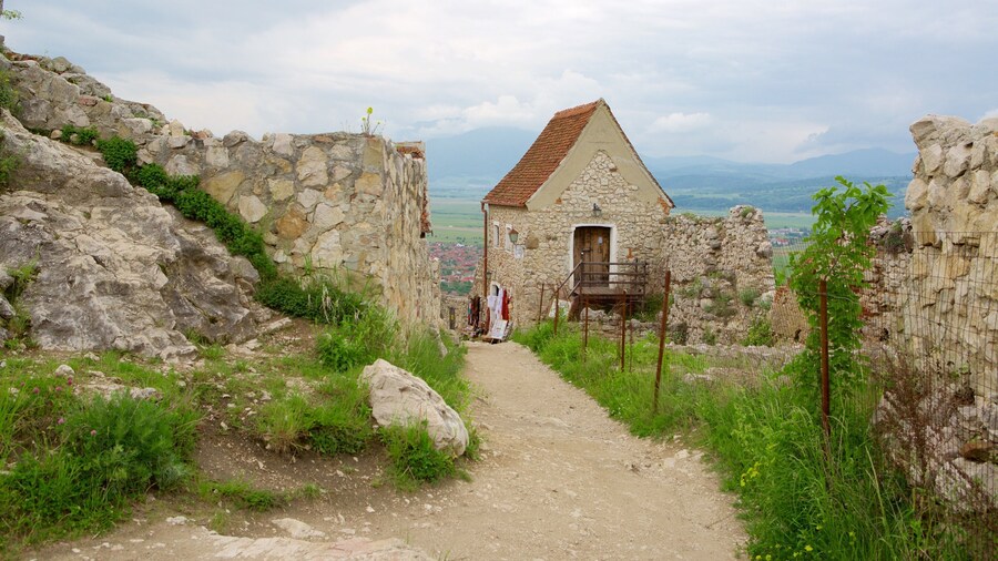 ป้อม Rasnov ซึ่งรวมถึง ซากปรักหักพัง