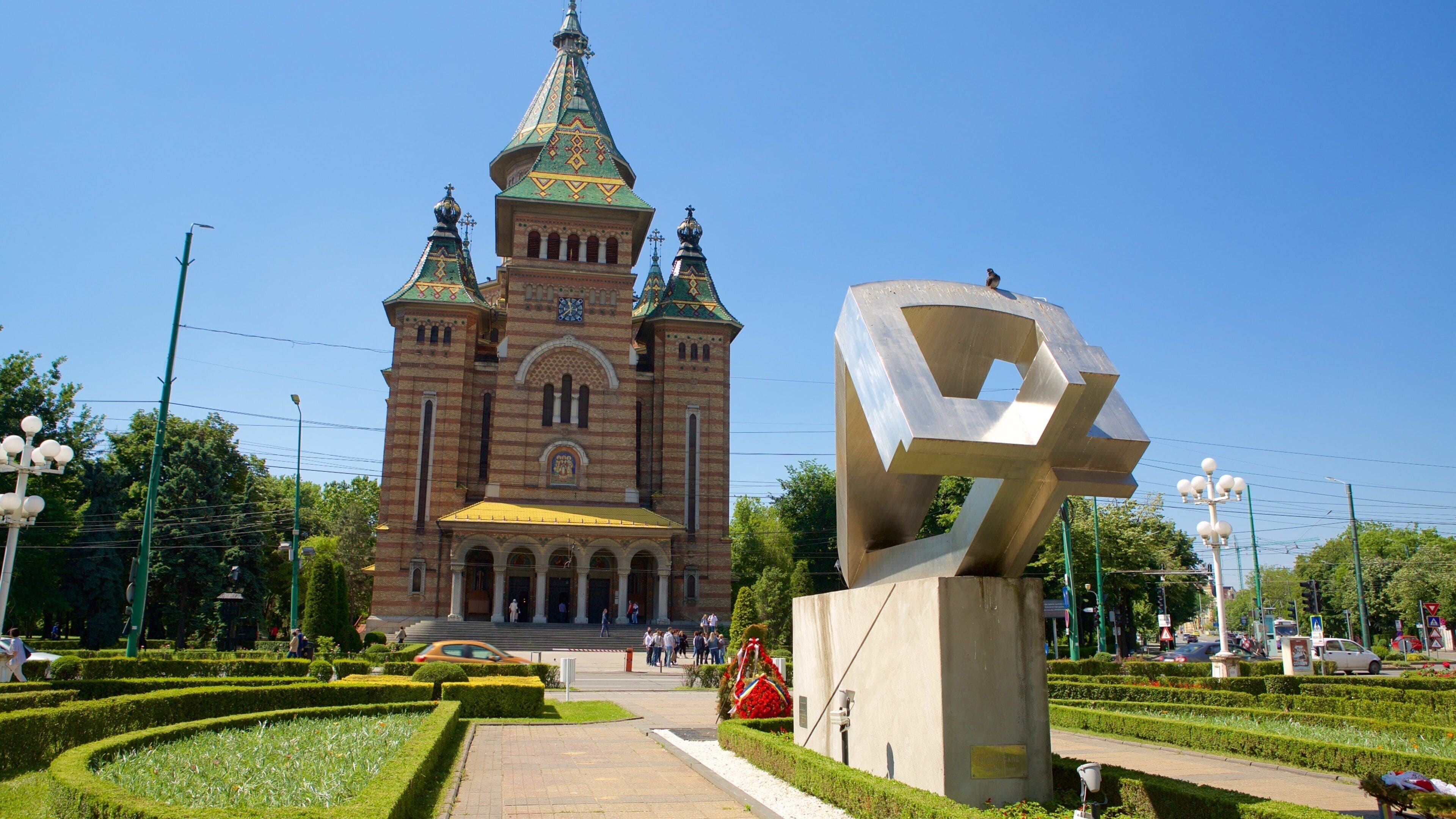 Romanian Orthodox Cathedral which includes a park, outdoor art and heritage architecture