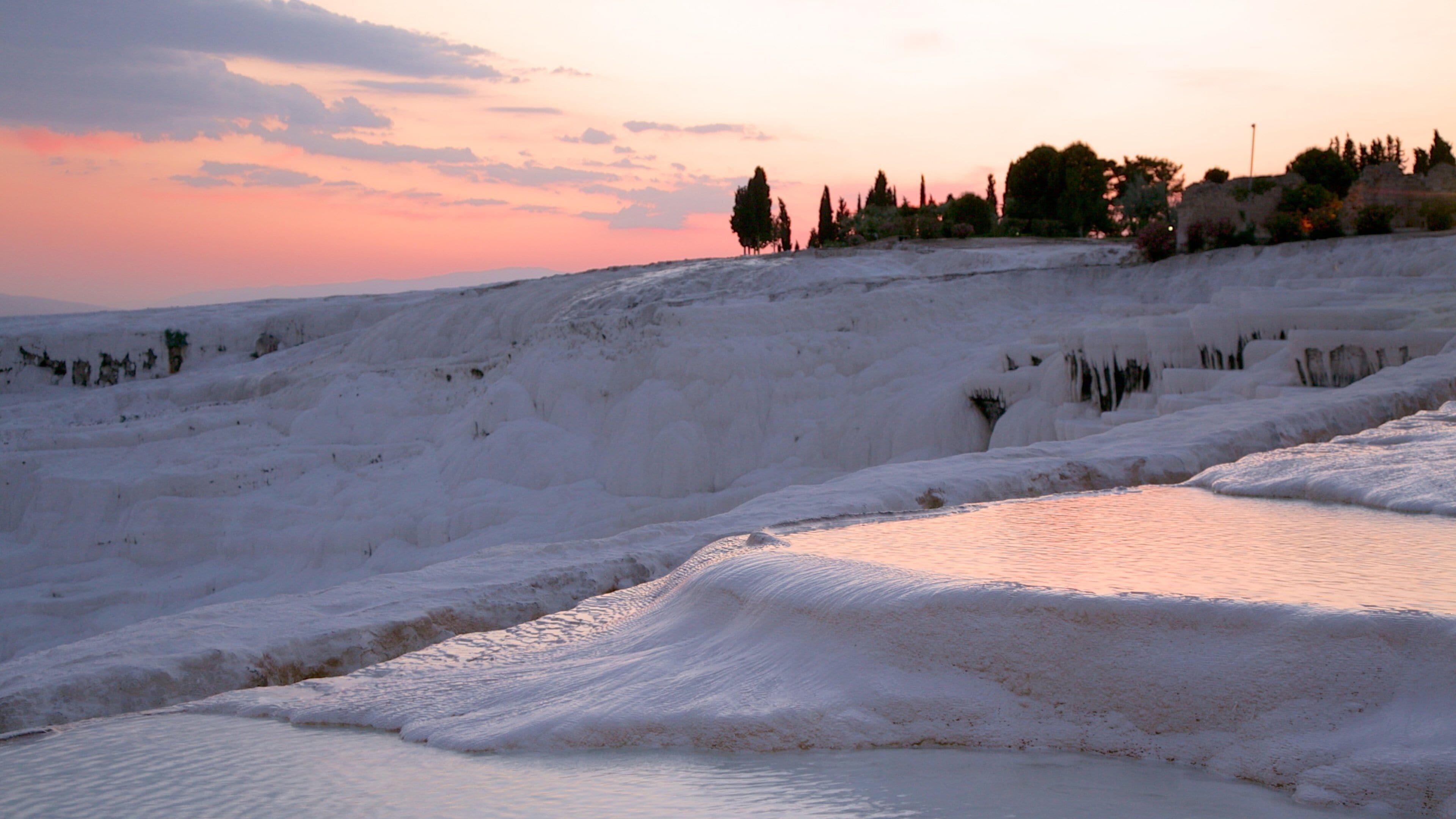 Turquía que incluye nieve y una puesta de sol