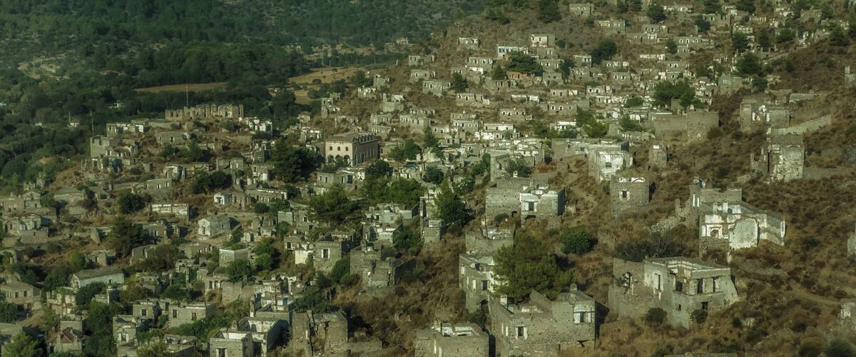 The infamous population exchange that followed the Greco Turkish war, left the town of Kayakoy deserted. A place to wander and wonder.
#Ontheroad